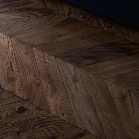 High White 2 New 베오그라드