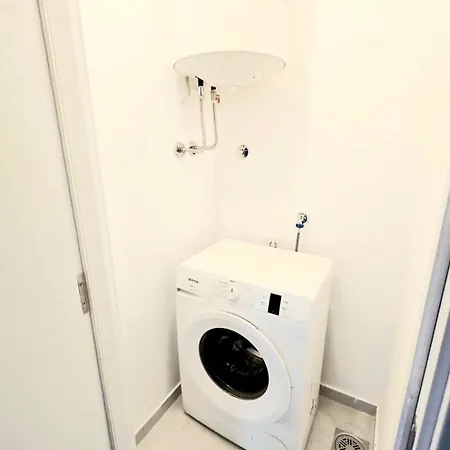 Apartament High White 2 New *